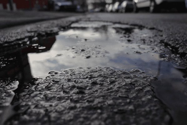 How to Ensure Proper Water Drainage with Asphalt Installation